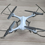 Dronas X8300 Unbeatable veikiantis nuotrauka 1