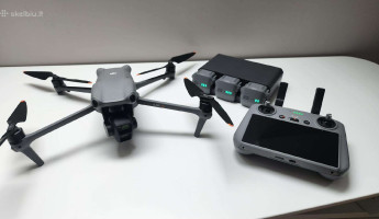 Dji Air 3 dronas su "Fly More Combo"