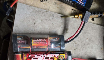 Traxxas nimh akumuliatoriai