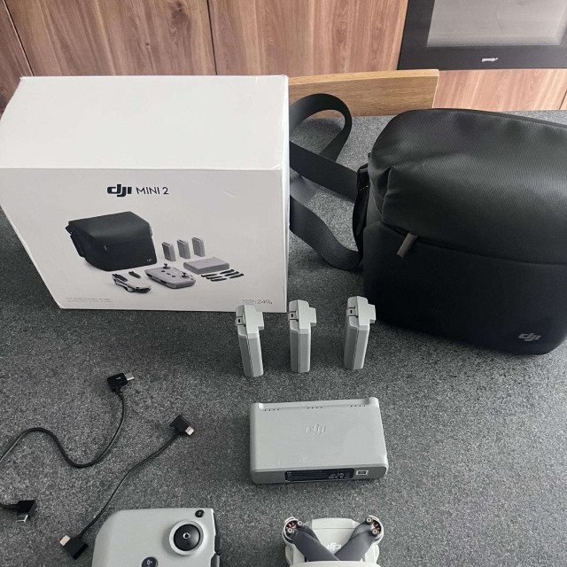 Dji mini 2 combo