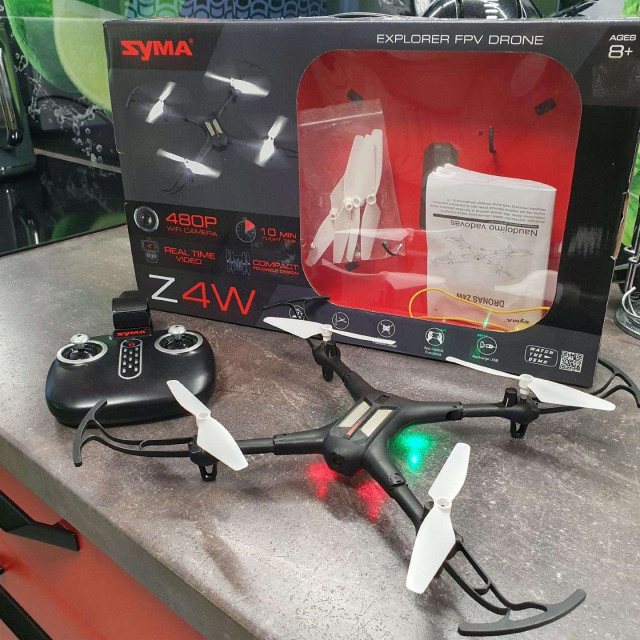 Syma Z4w