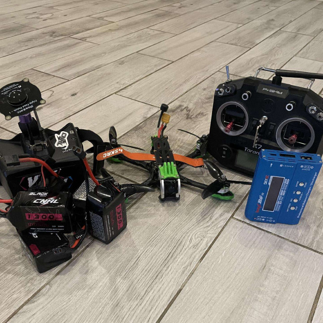 Fpv komplektas