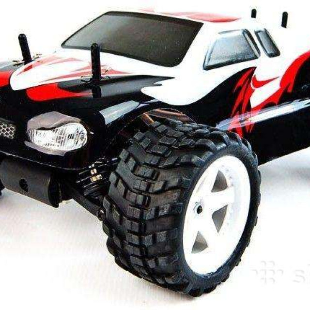 Nb16-t Nitro RC Truggy ir RC Laivas