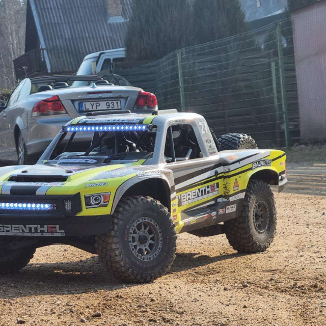 Losi super baja rey 2.0