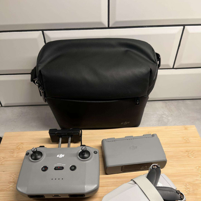 Dji Mini 2 Fly More Combo