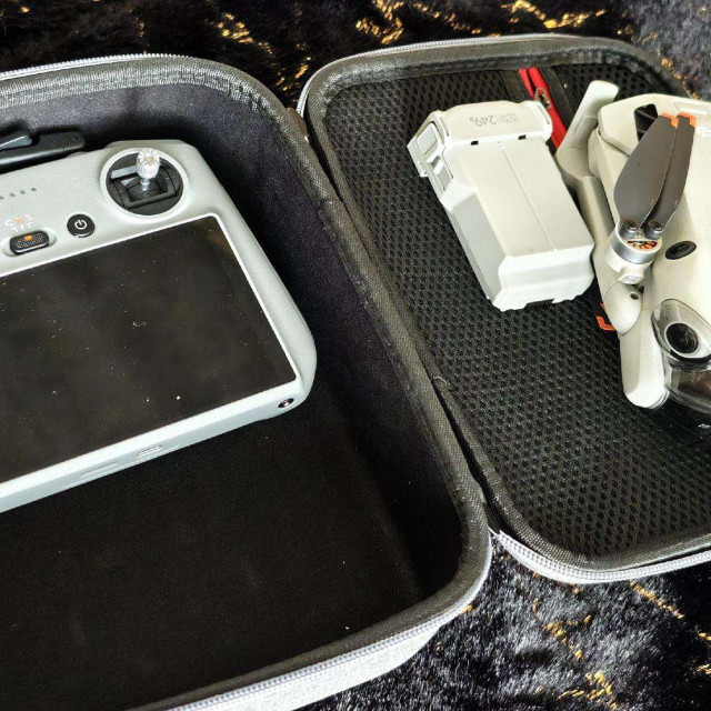 Dronas Dji Mini 4 Pro, 2 baterijos 600 euru