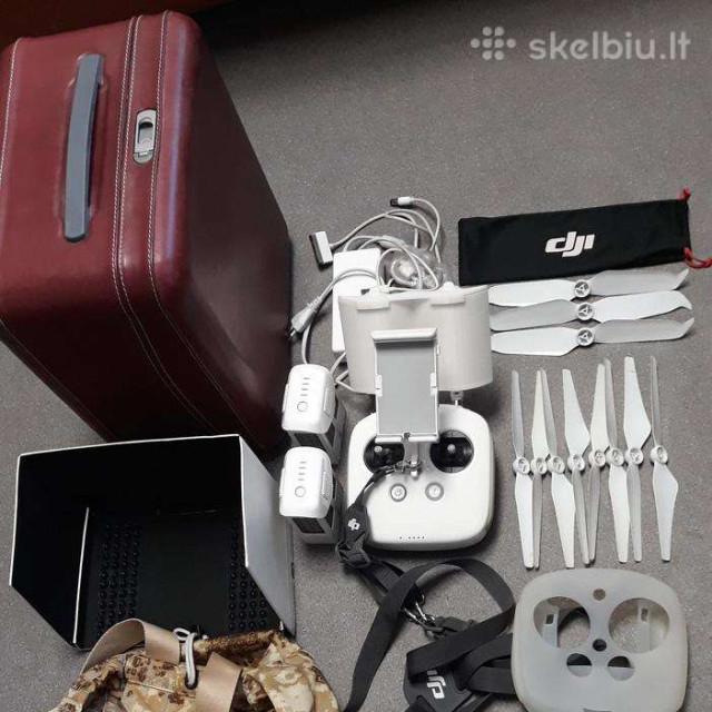 Dji Phantom 4 drono valdiklis, 2 akum. ir kitą