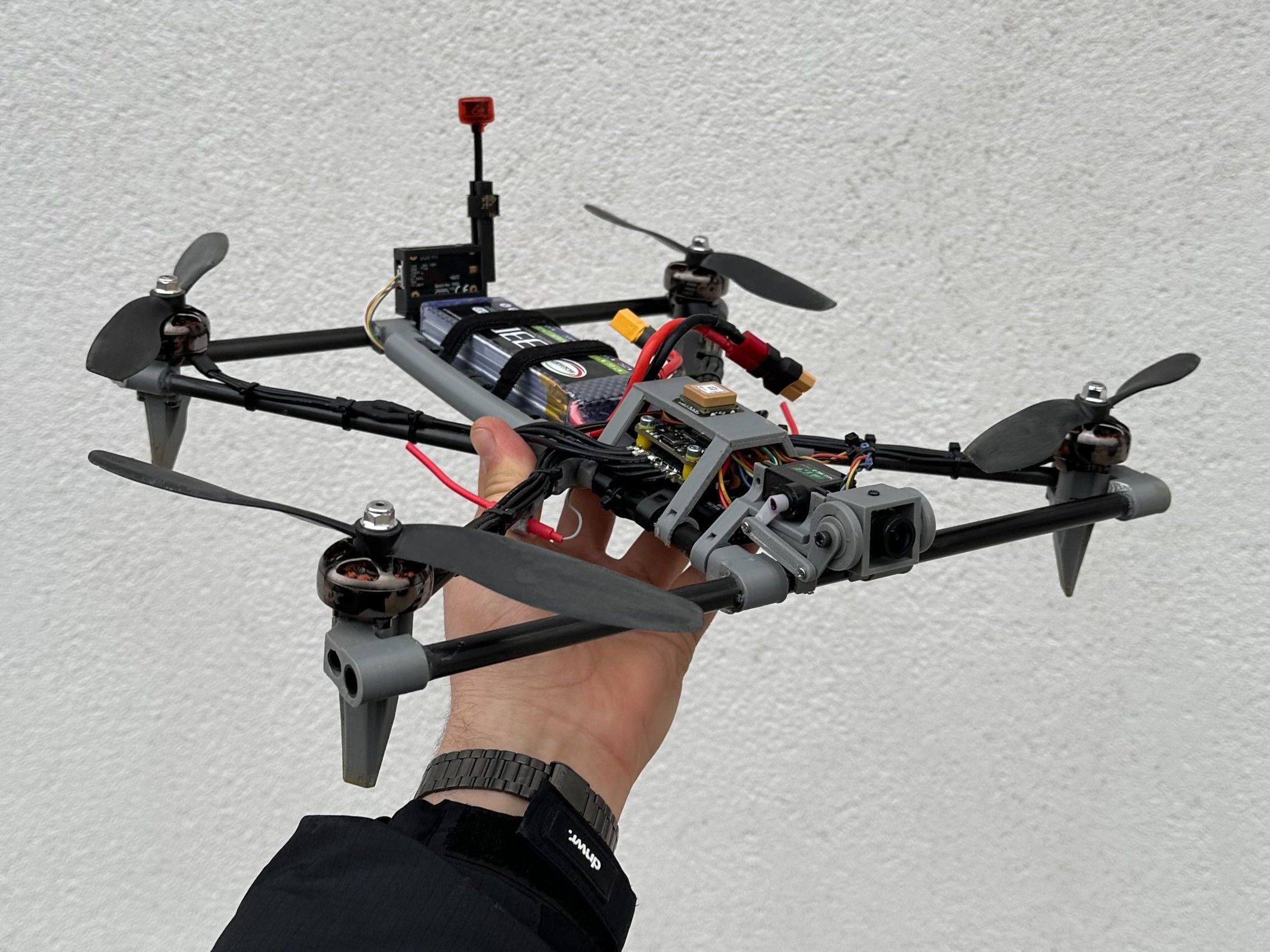 Tubular  8 inch long range drone with 3D printed parts
